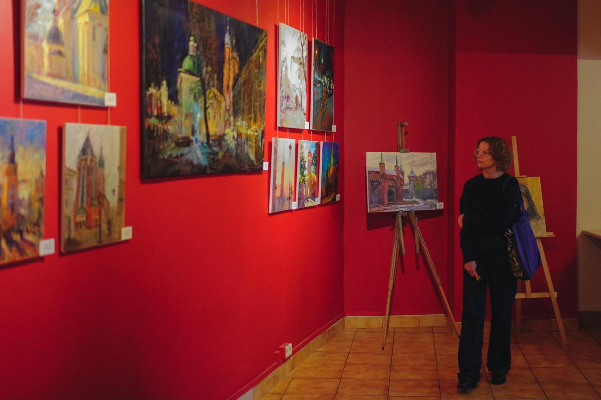 Art Space Hostel *